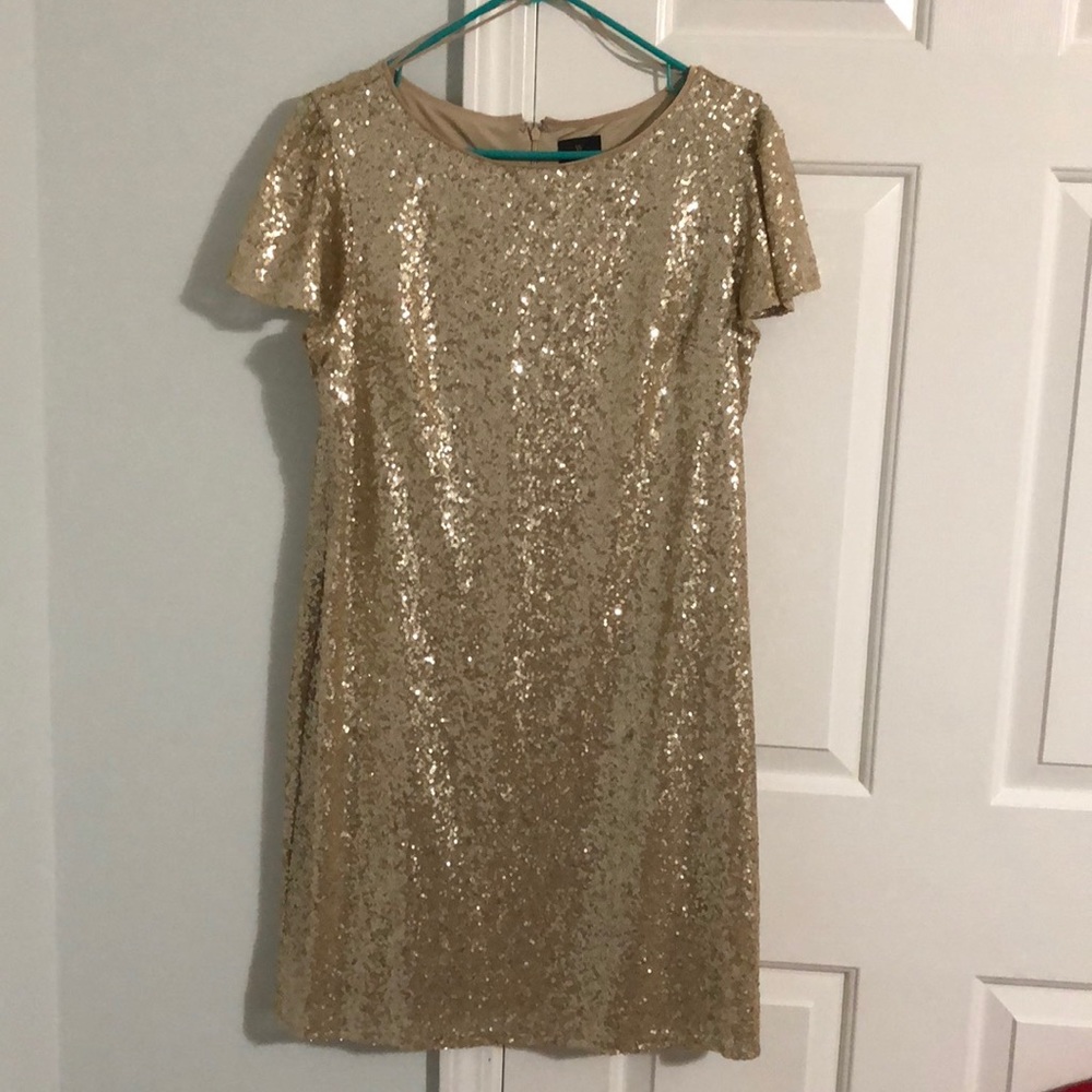 Stunning gold sequin dress